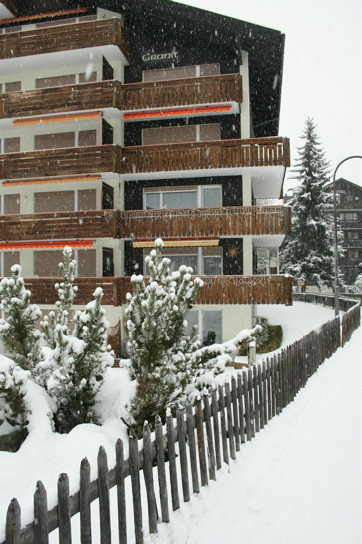 Haus Granit Apartment Zermatt Exterior foto